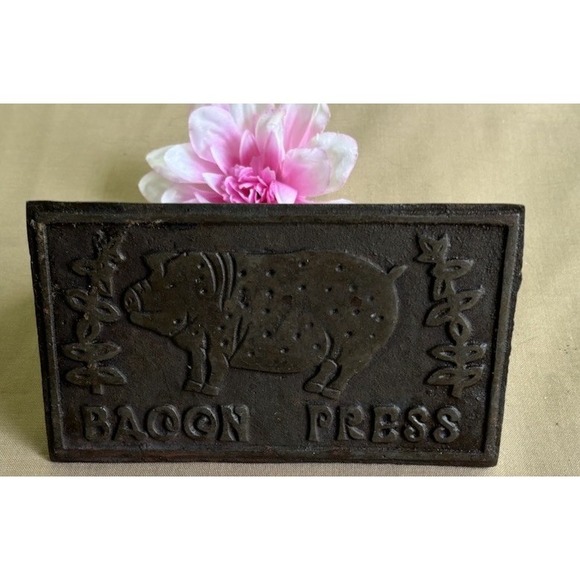 The Unbranded Brand Other - Cast Iron Bacon Press with Wood Handle & Pig Hog Design 7" X 4" Farmhouse